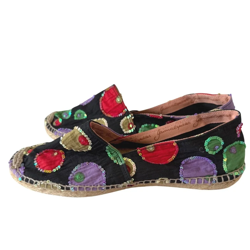 Gaimo Spain Sequin Embroidered Espadrilles Slip On Flat Shoes NWOT Size 40 US 9